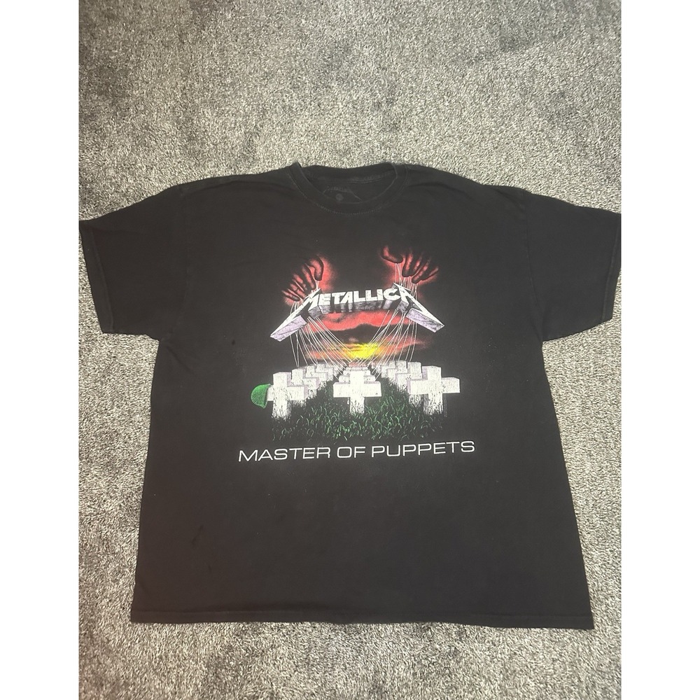 Metallica Master of Puppets T Shirt Mens XL Black Distressed Faded Band Tee